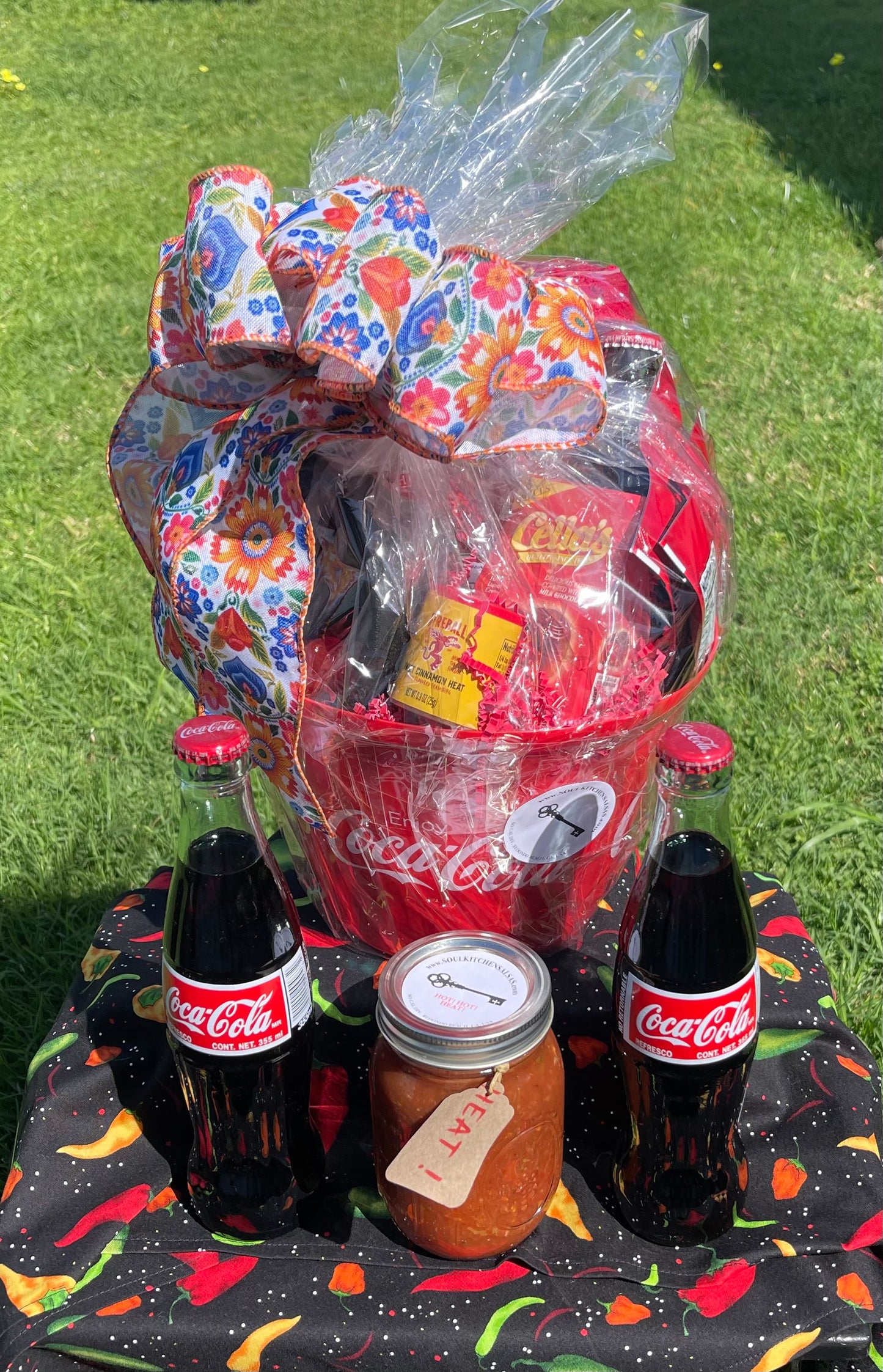 SMALL SALSAS AND SODAS GOODIE BASKET